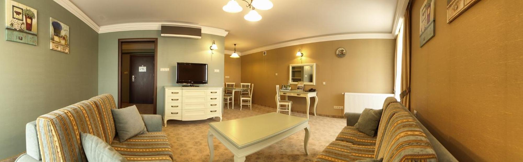 Hotel Fajkier Крочице Екстериор снимка